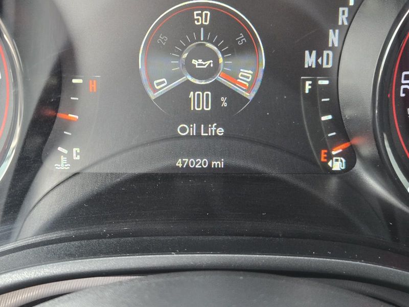 Used 2023 Dodge Challenger SXT RWD