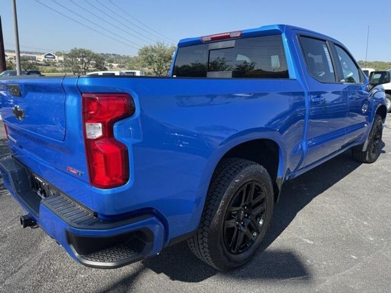 2025 Chevrolet Silverado 1500 RST photo 19