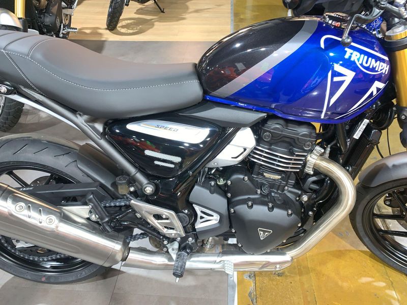 New 2025 Triumph SPEED 400 Image 12