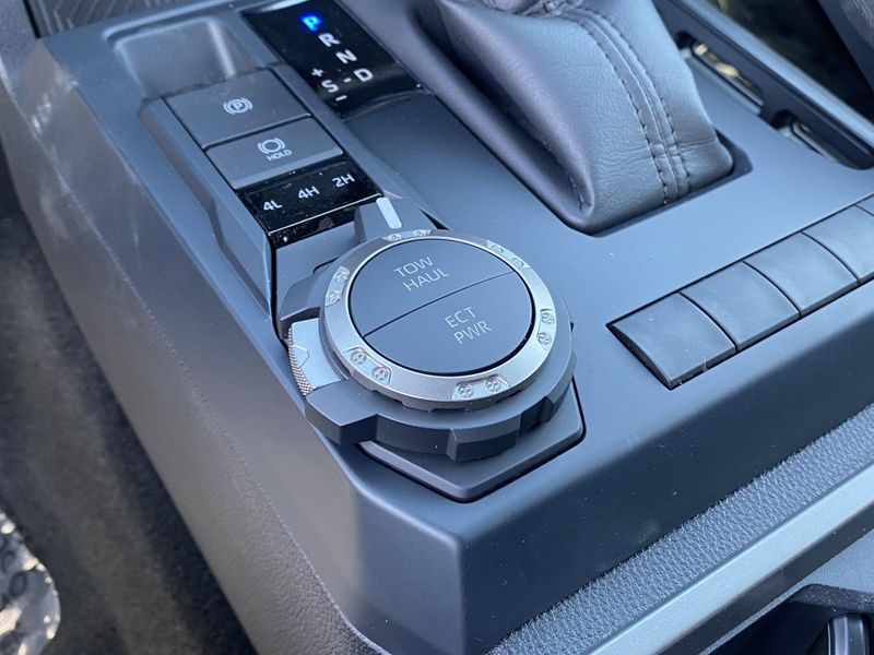 New 2025 Toyota Tacoma SR5Image 19