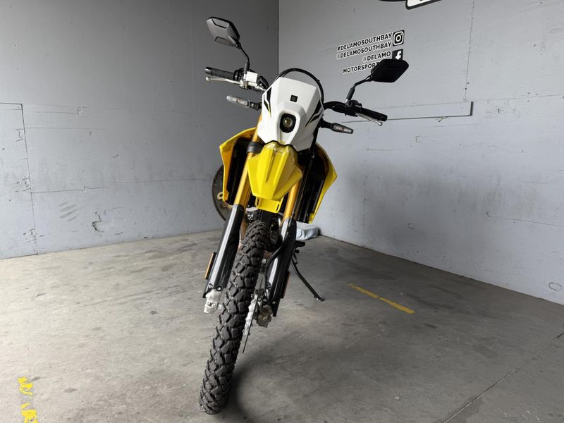 2025 Suzuki DR-Z4S Image 5