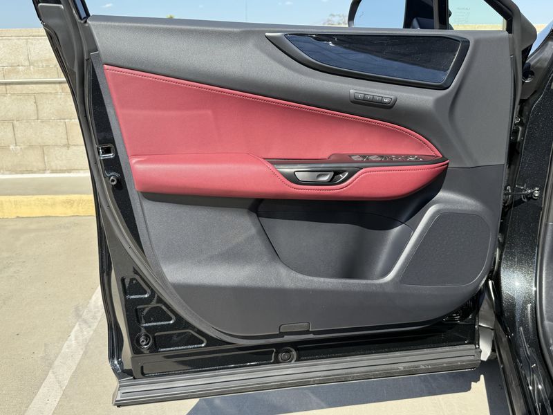 2025 Lexus NX 350h PremiumImage 17