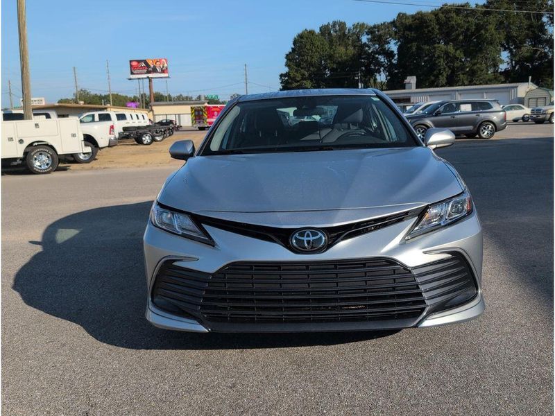 Used 2024 Toyota Camry LEImage 8