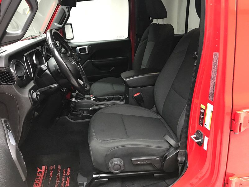Used 2021 Jeep Wrangler Unlimited Sport AltitudeImage 7