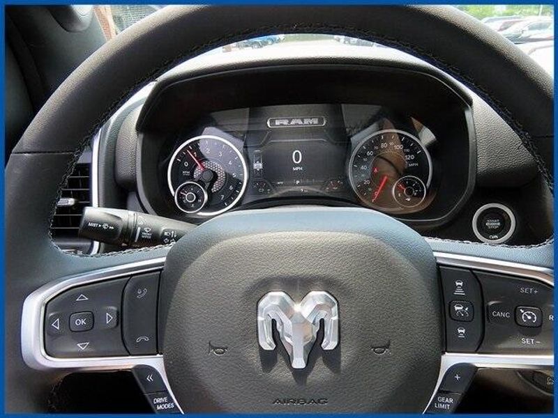 2025 RAM 1500 Big Horn Lone StarImage 14