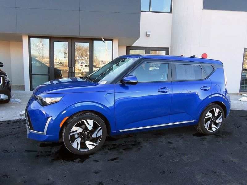 2024 Kia Soul GT-LineImage 1