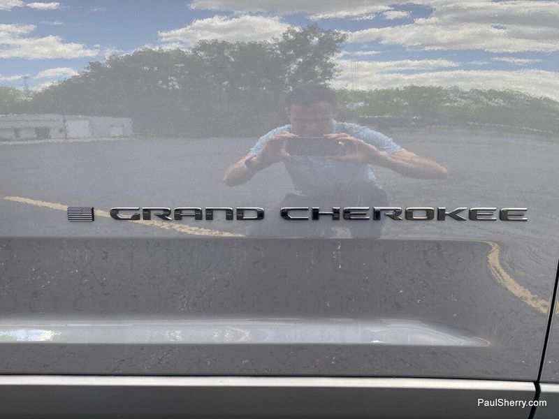 New 2026 Jeep Grand Cherokee L Limited 4x4