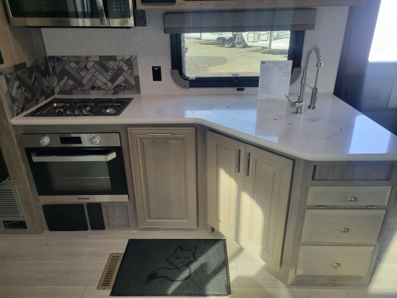 New 2026 NORTHWOOD MFG ARCTIC FOX NXT 295 RL Image 12