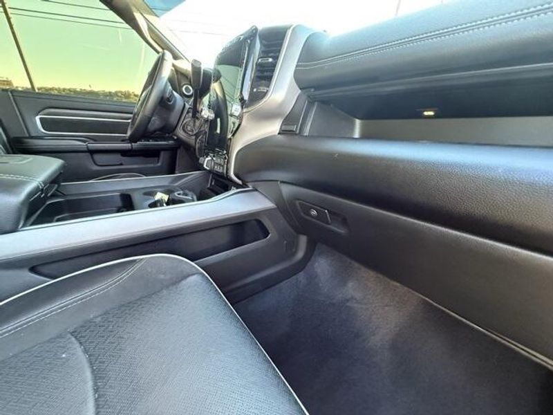 2024 Ram 2500 Laramie photo 3