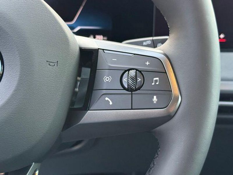 New 2026 BMW iX xDrive45Image 21