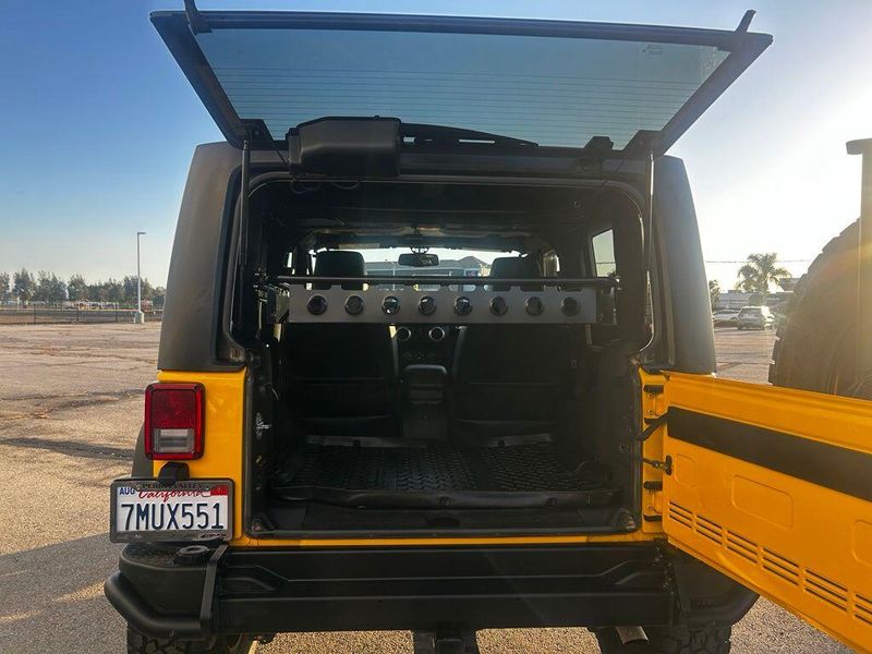 Used 2015 Jeep Wrangler JK RubiconImage 5