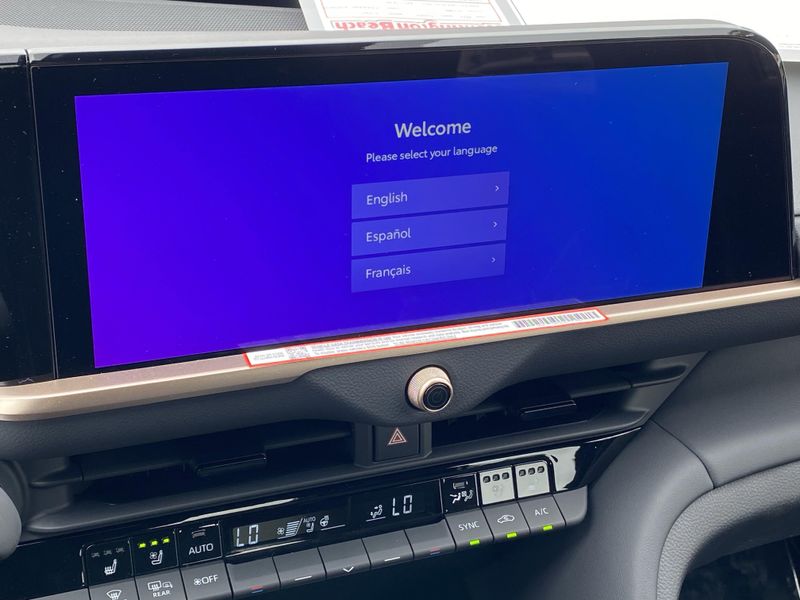 2025 Toyota Crown Image 15