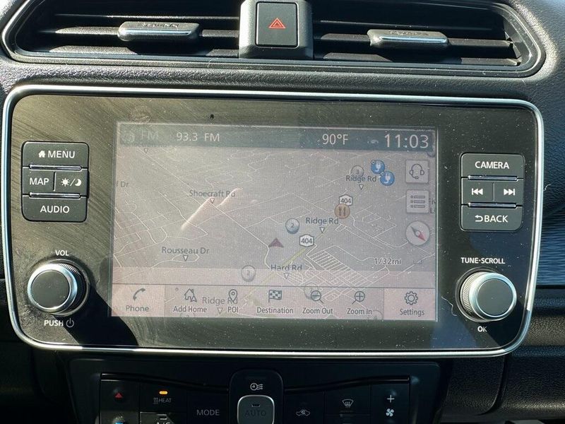 2020 Nissan Leaf SVImage 4