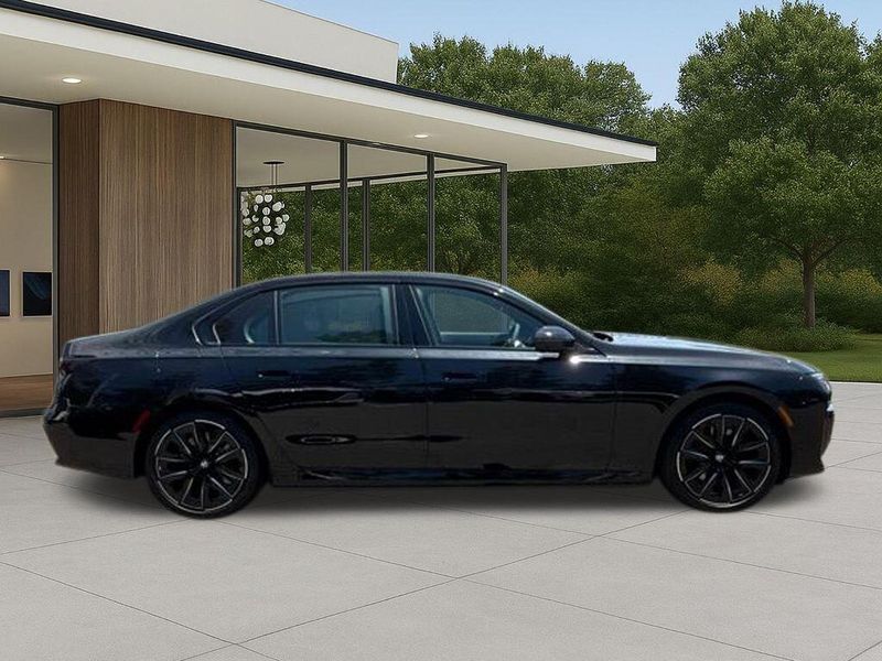 New 2026 BMW 7 Series 750e xDriveImage 7