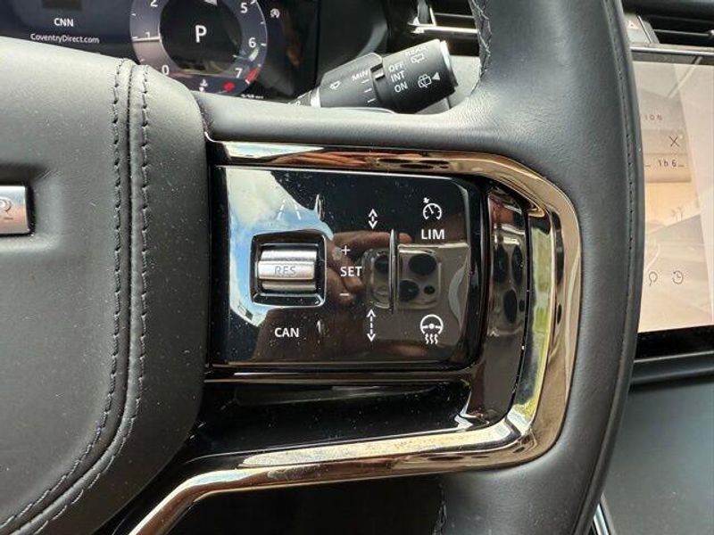Used 2025 Land Rover Range Rover Velar Dynamic SE