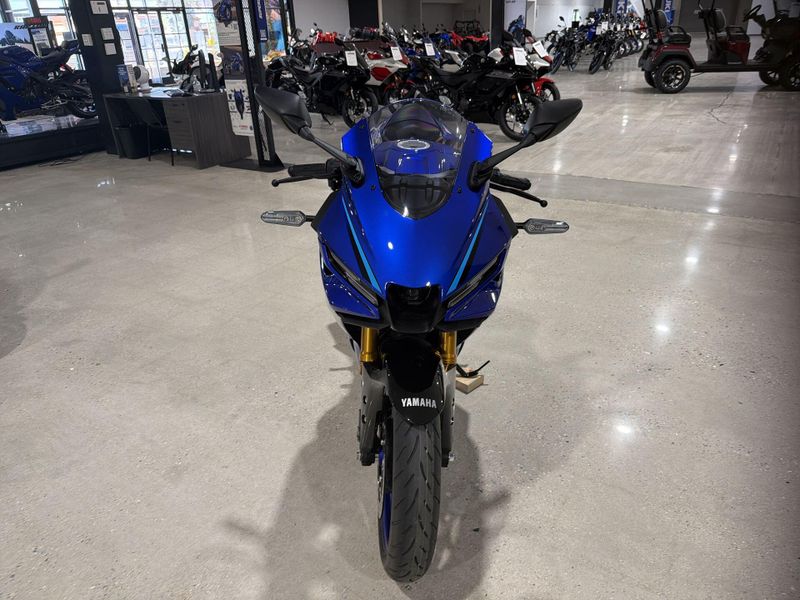 New 2026 Yamaha YZF-R3 ABS Image 15