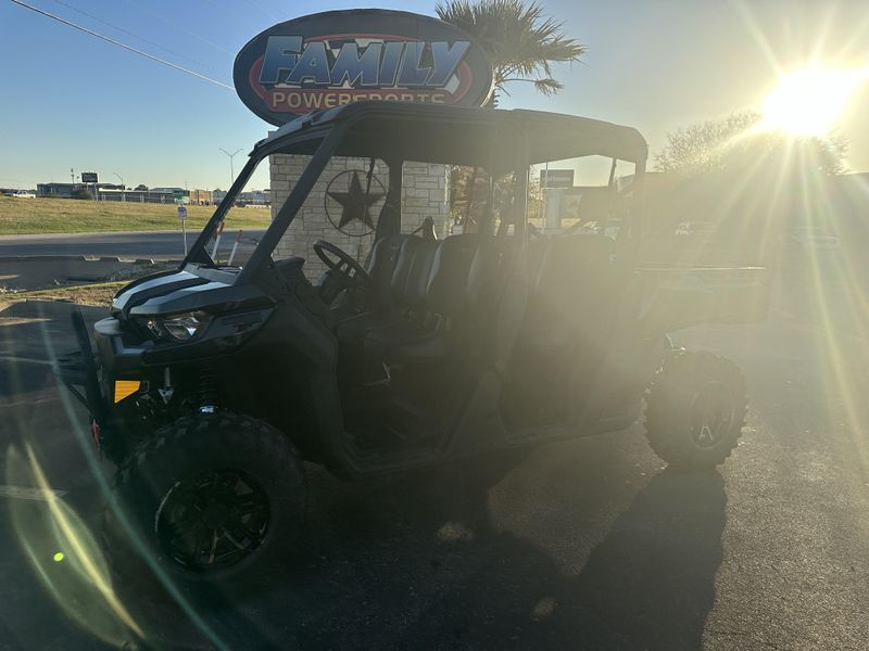 2025 Can-Am DEFENDER MAX LONE STAR HD10 STEALTH BLACKImage 1