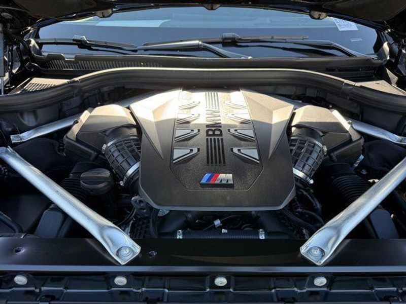 Used 2026 BMW X7 M60iImage 34