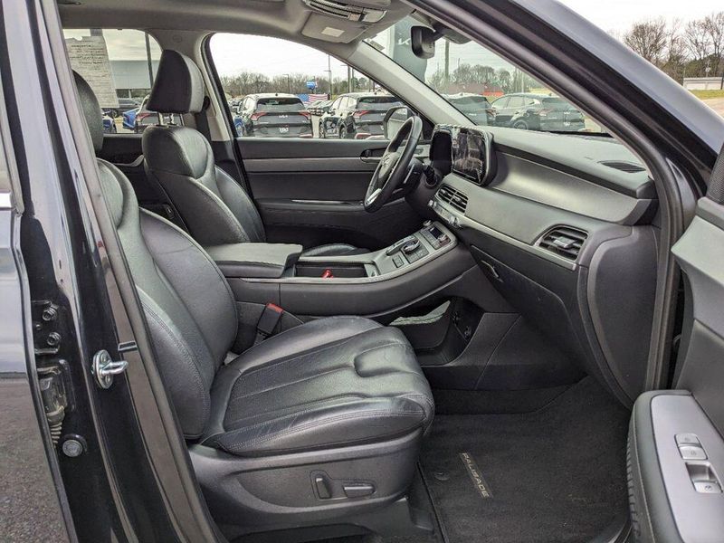 2022 Hyundai Palisade SELImage 12