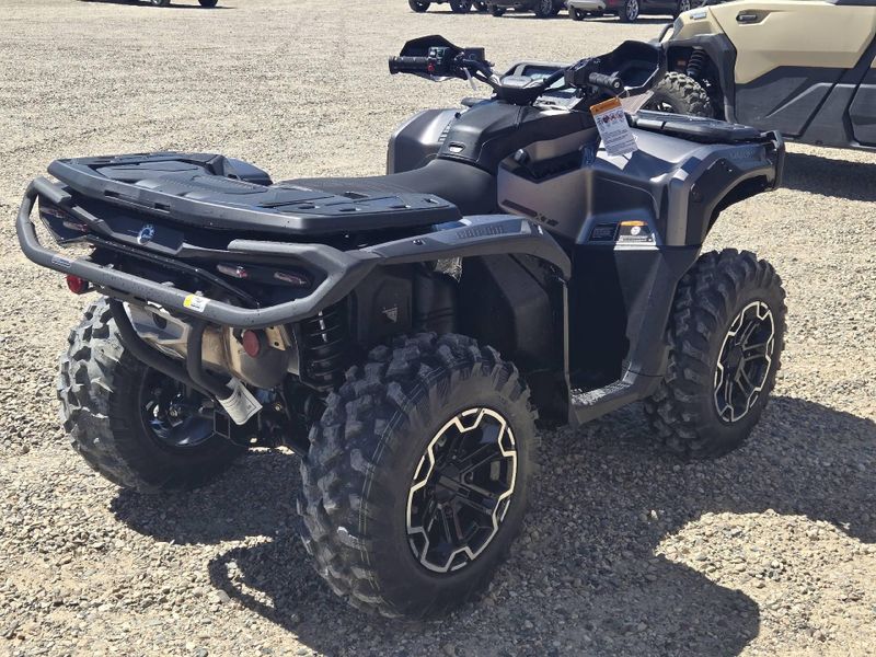 New 2026 Can-Am OUTLANDER XT 850 