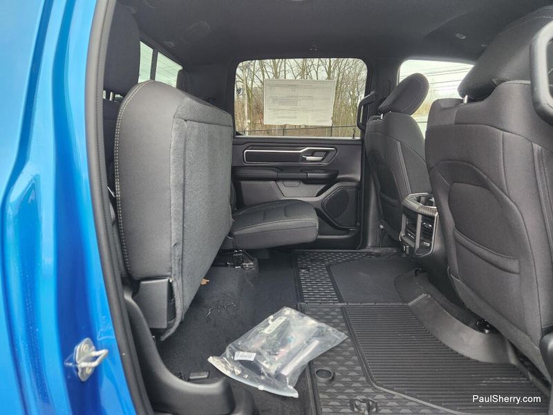 New 2026 RAM 1500 Big Horn Crew Cab 4x4 5'7' Box