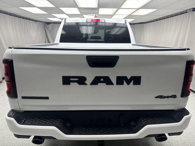 2025 RAM 1500 Big Horn Crew Cab 4x4 5