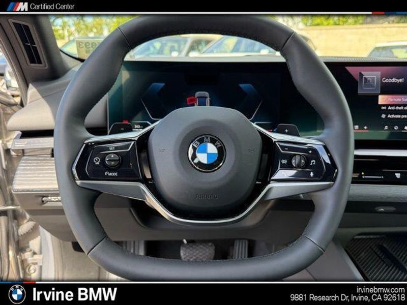 Used 2025 BMW 5 Series 530iImage 24