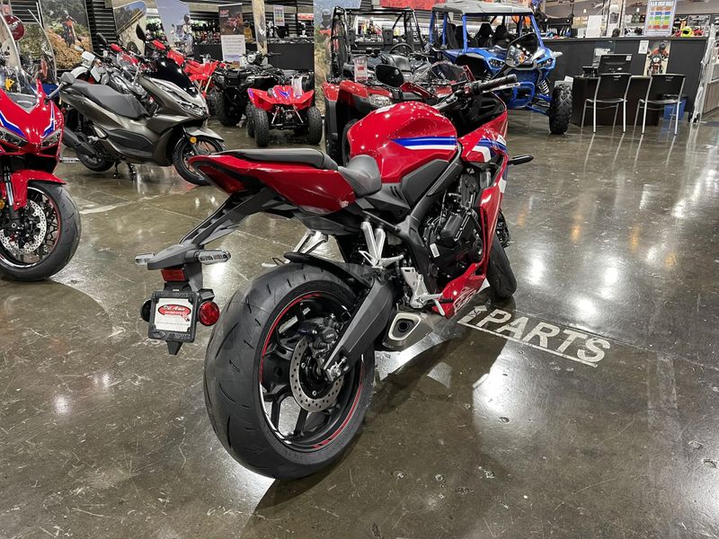 New 2024 Honda CBR650R ABS Image 18