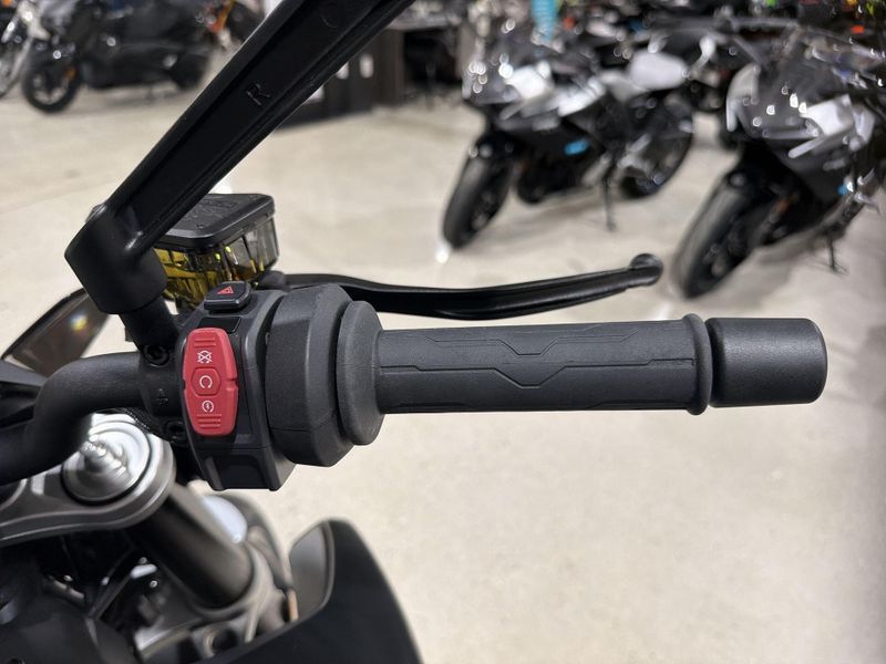 New 2026 CFMOTO 800NK Image 25