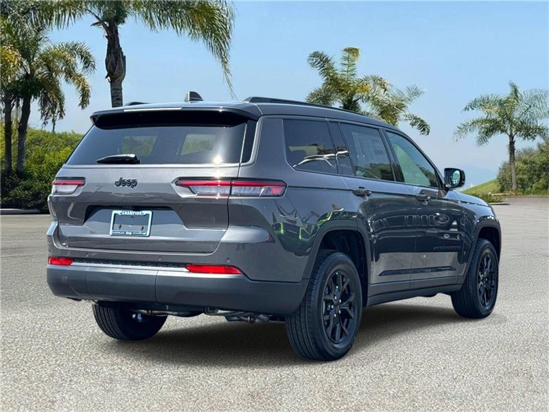 New 2026 Jeep Grand Cherokee L Laredo Altitude 4x2