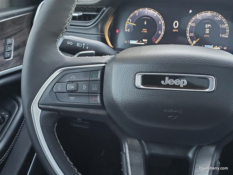 New 2026 Jeep Grand Cherokee Limited 4x4