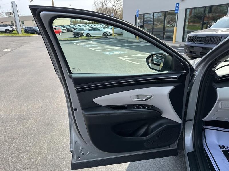 2022 Hyundai Tucson Hybrid SEL ConvenienceImage 20