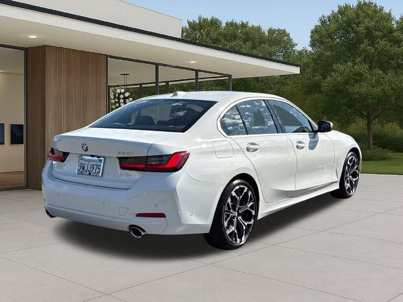 Used 2026 BMW 3 Series 330iImage 8