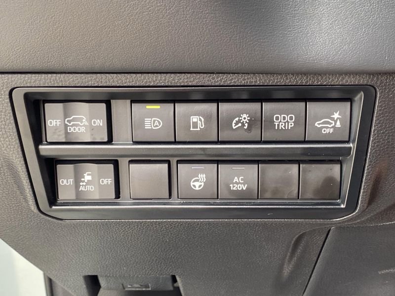 Used 2024 Toyota Sequoia PlatinumImage 24