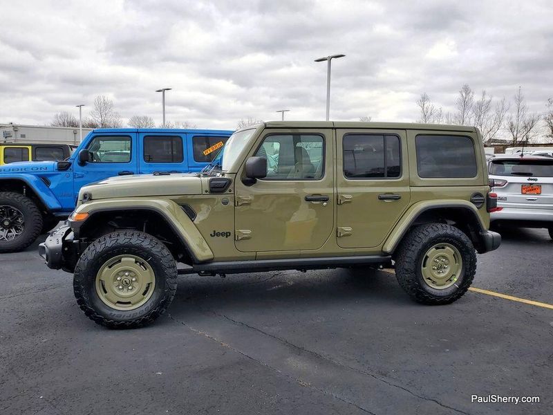 2025 Jeep Wrangler 4-door Willys 