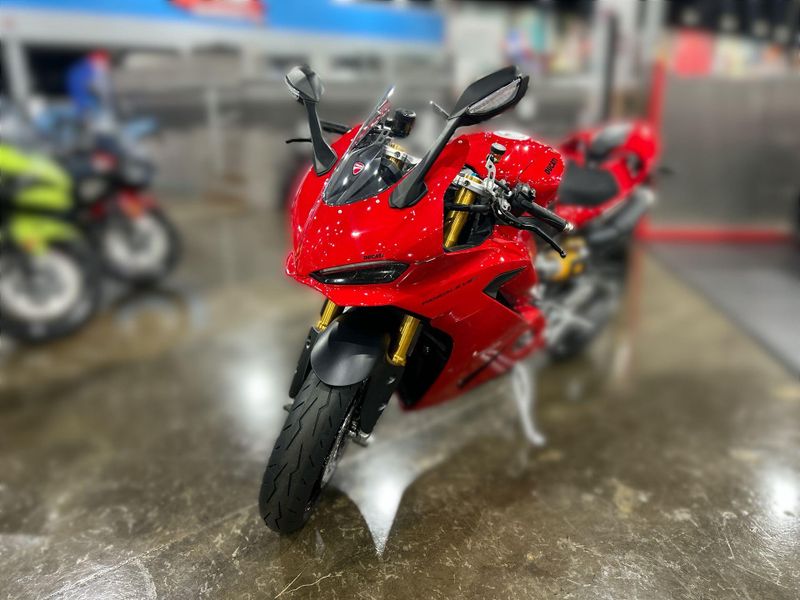 New 2026 Ducati PANIGALE V2 S Image 21