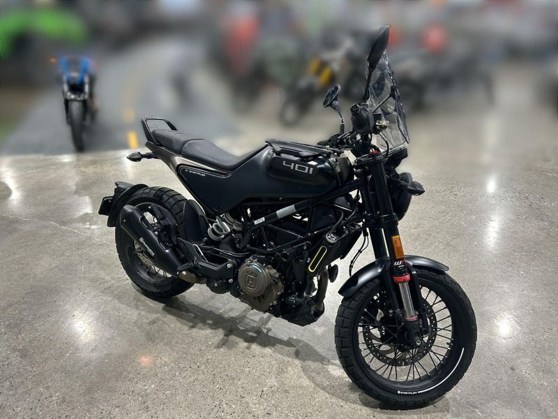 Used 2023 Husqvarna SVARTPILEN 401 Image 10