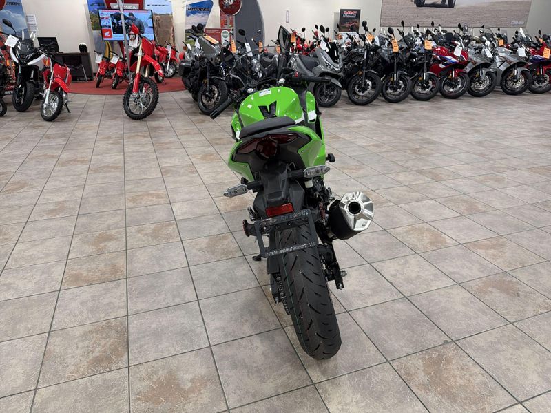 New 2026 Kawasaki NINJA 500 SE ABS Image 14