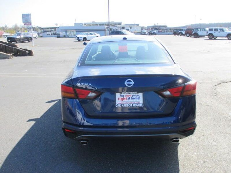 2022 Nissan Altima 2.5 SRImage 8
