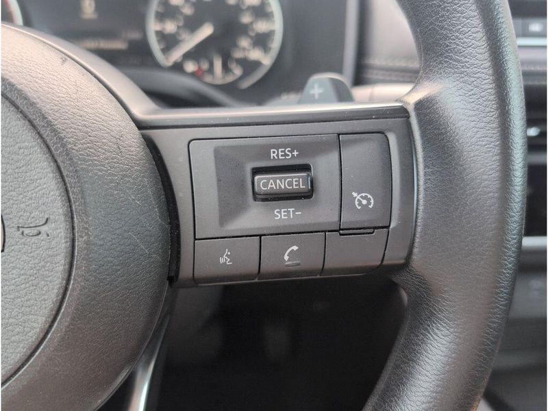Used 2023 Nissan Rogue SImage 22