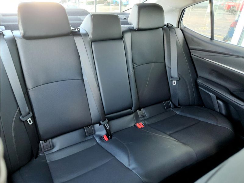 Used 2025 Toyota Camry XLE