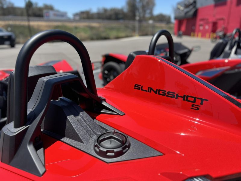 New 2025 Polaris SLINGSHOT S AUTODRIVE Image 16