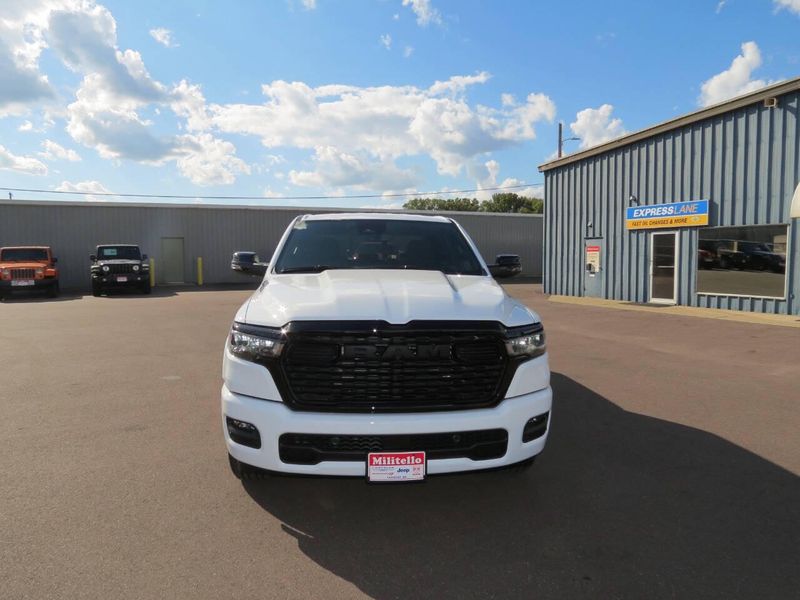 2025 RAM 1500 Big Horn Crew Cab 4x4 5