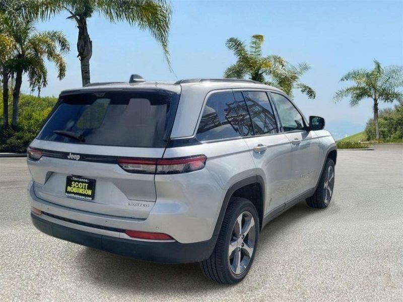 New 2026 Jeep Grand Cherokee Limited 4x4