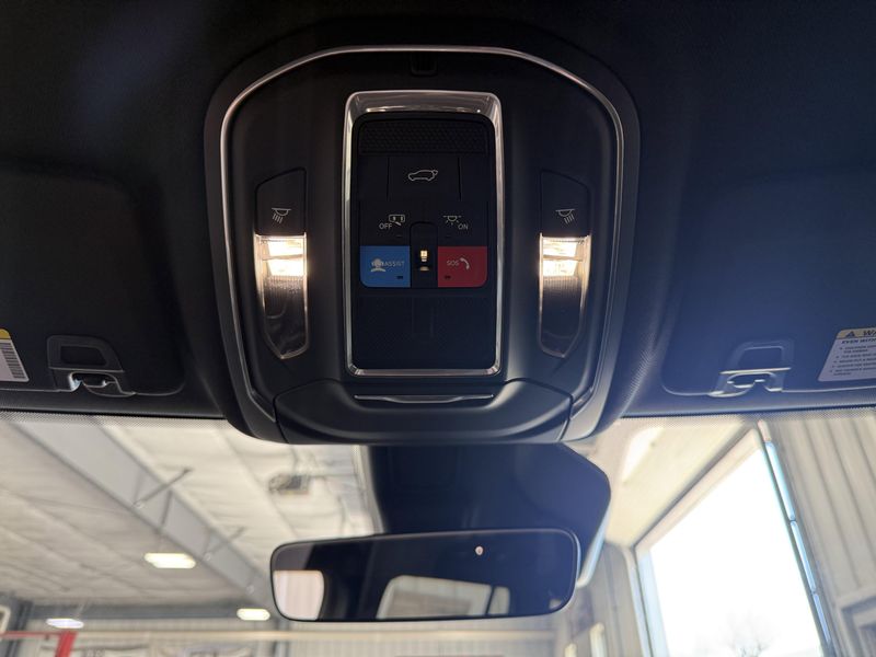 New 2026 Jeep Grand Cherokee L Laredo Altitude 4x4Image 25