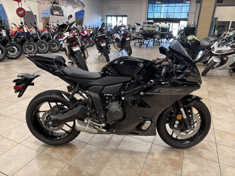 Used 2026 Yamaha YZF-R7 CA Image 18