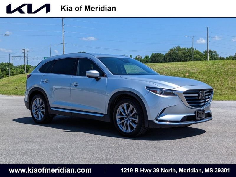 2021 Mazda CX-9 Grand Touring in a Sonic Silver Metallic exterior color. Johnson Dodge 601-693-6343 pixelmotiondemo.com 