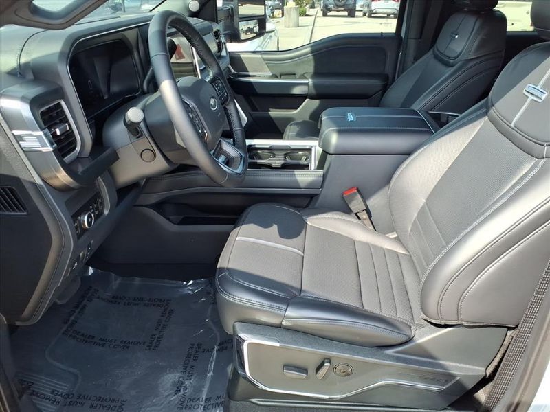 Used 2025 Ford F-450 PlatinumImage 18