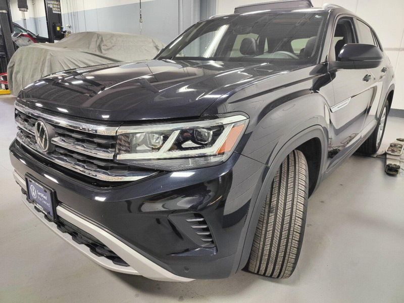 2023 Volkswagen Atlas Cross Sport V6 AWD SE w/Technology/SunroofImage 11