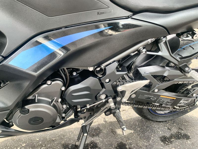 Used 2025 Kawasaki Ninja 500 SE ABS Image 15